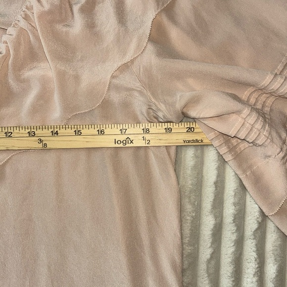 $298 MSRP Joie Silk Pink Sky Brennt Ruffle Blouse Large Silky feminine Shirt - Picture 5 of 8